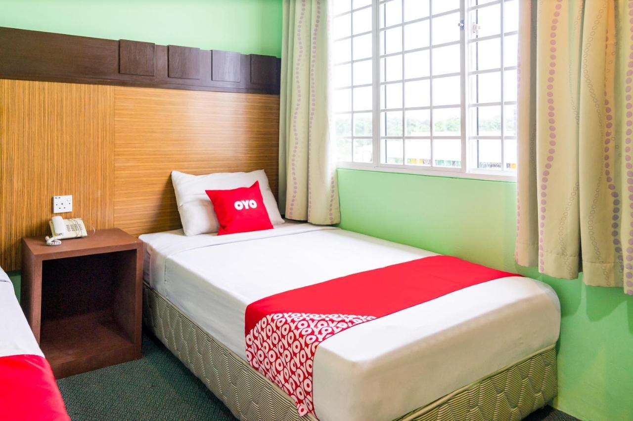 Oyo 89408 Royal Hotel Keningau Exteriör bild