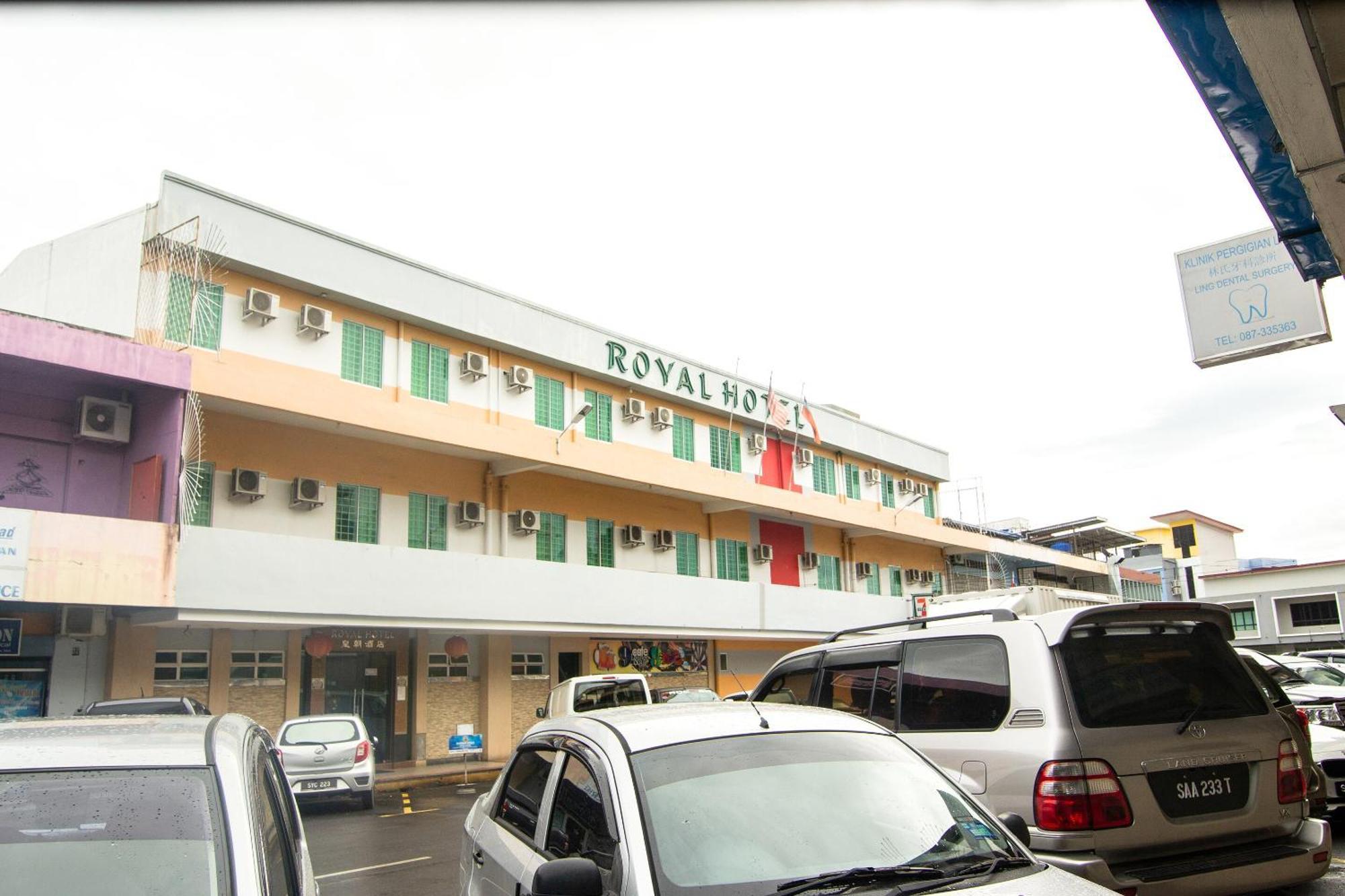 Oyo 89408 Royal Hotel Keningau Exteriör bild